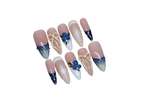 Blueberry milk - Press On Nails