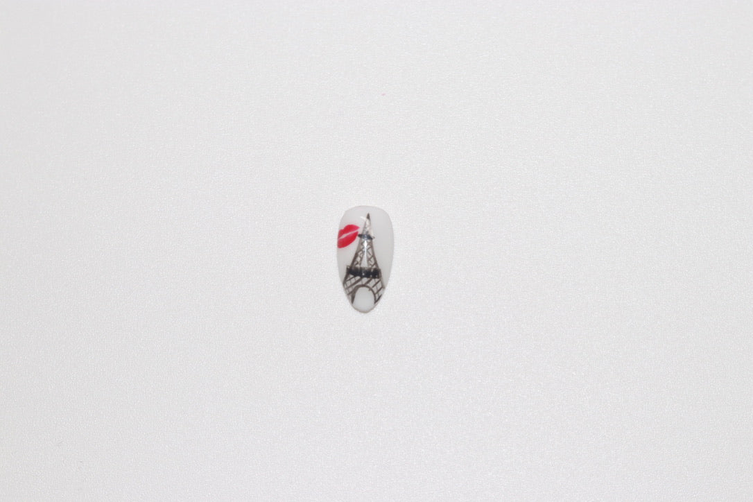 Love letters in Paris - Press On Nails