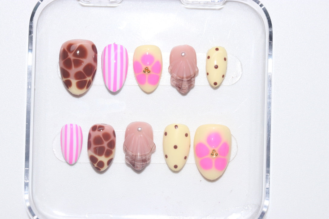 Pink Coast- Press On Nails