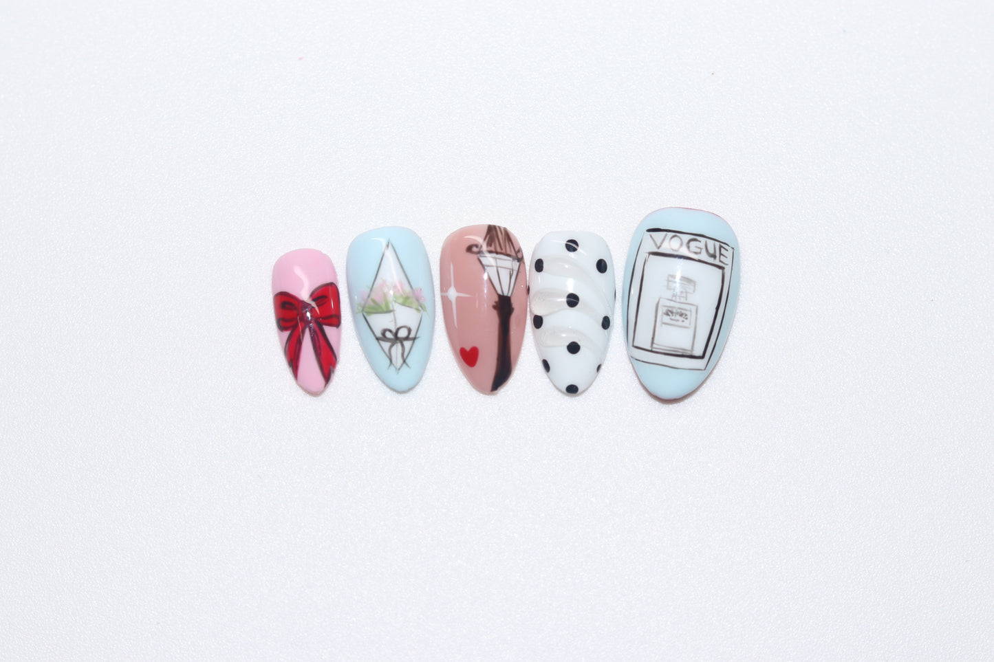 Love letters in Paris - Press On Nails
