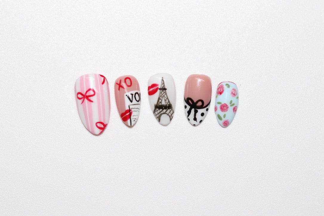 Love letters in Paris - Press On Nails