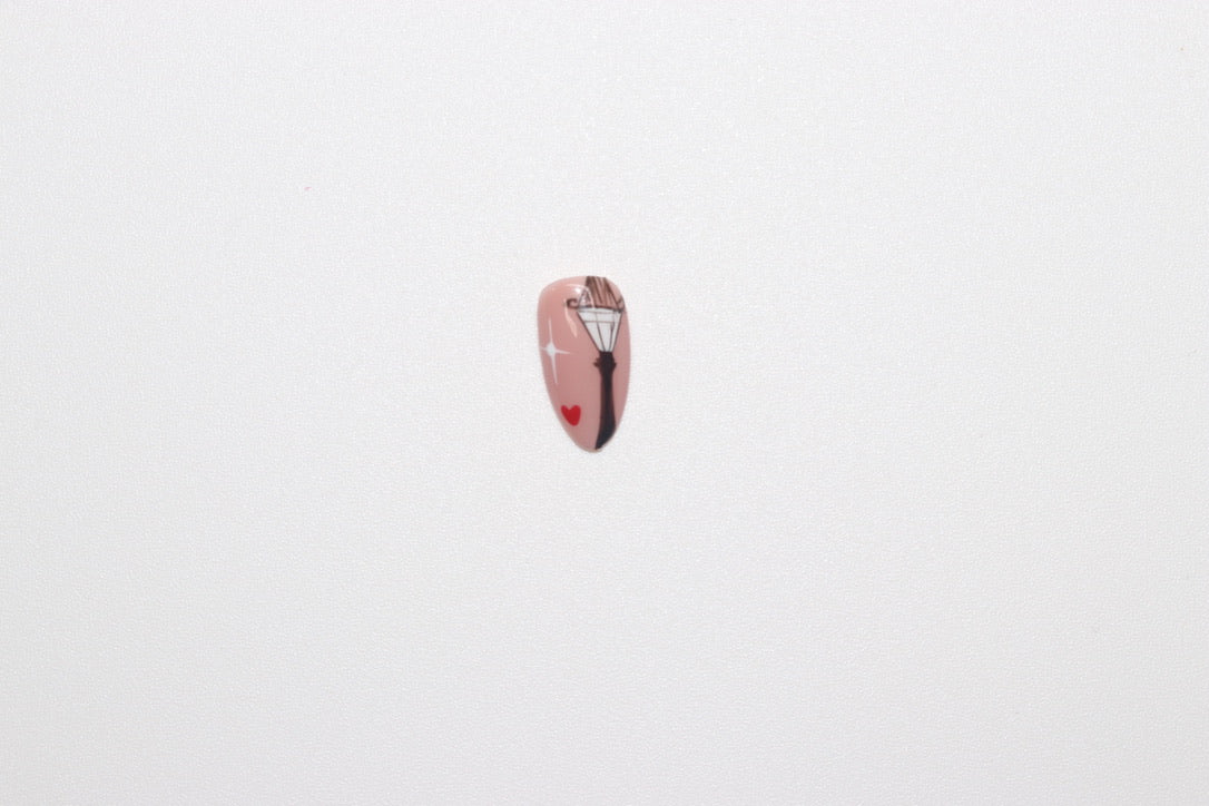 Love letters in Paris - Press On Nails